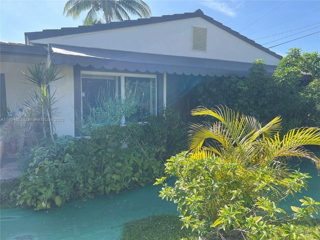 10720 NW 5th Ave, Miami, FL 33168