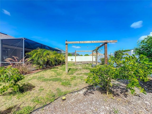 301 TERRANOVA BOULEVARD, Winter Haven, FL 33884