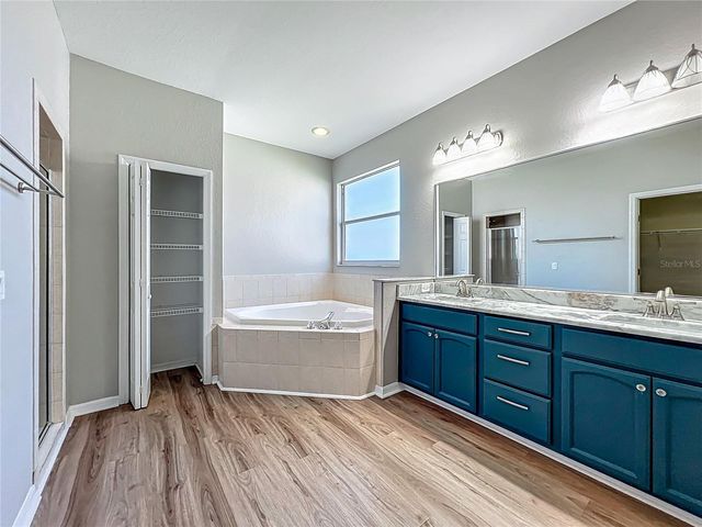 301 TERRANOVA BOULEVARD, Winter Haven, FL 33884
