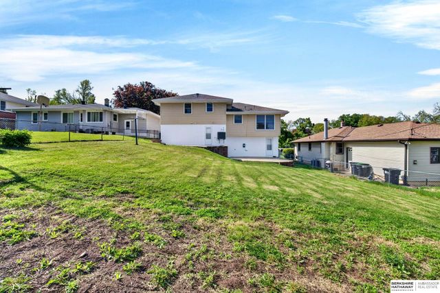 4428 Frederick Street, Omaha, NE 68105