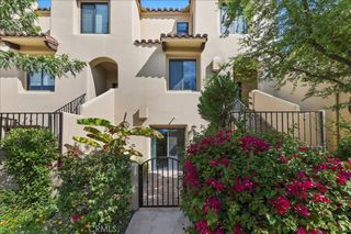 1045 Villorrio S, Palm Springs, CA 92262