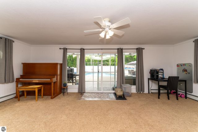 1206 Fairfield Drive, Mt Pleasant, MI 48858