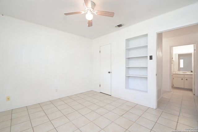 122 silver sands, San Antonio, TX 78216