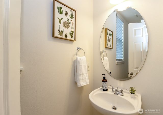 15204 48th Avenue SE, Everett, WA 98208