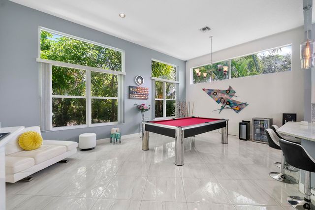 4862 Kensington Circle, Coral Springs, FL 33076