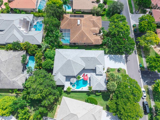 4862 Kensington Circle, Coral Springs, FL 33076