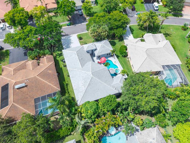 4862 Kensington Circle, Coral Springs, FL 33076