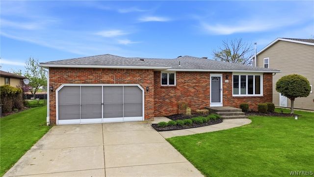 11 Martinique Drive, Cheektowaga, NY 14227