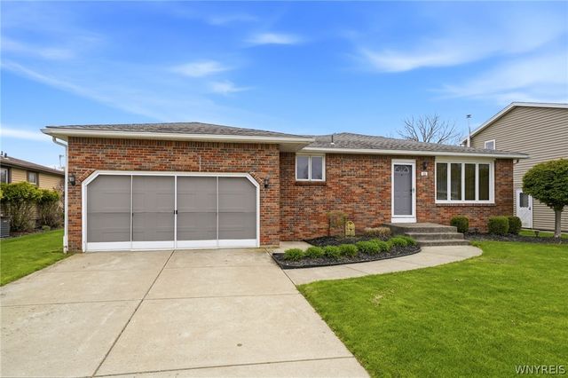 11 Martinique Drive, Cheektowaga, NY 14227