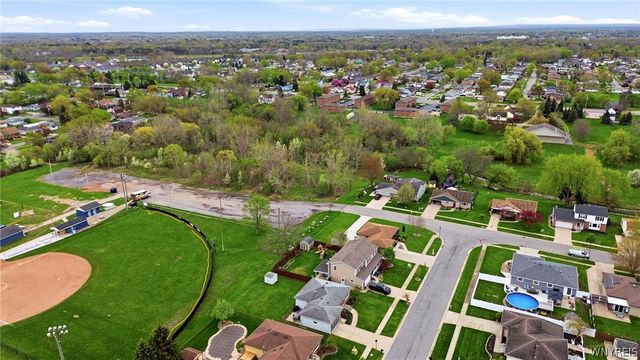 11 Martinique Drive, Cheektowaga, NY 14227