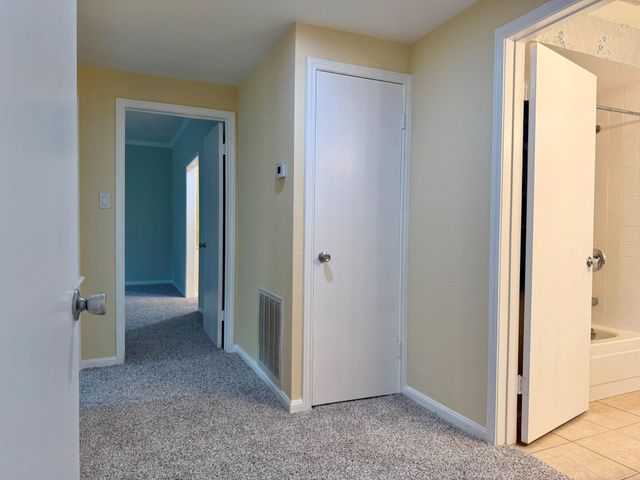 2400 N Braeswood Boulevard 318, Houston, TX 77030
