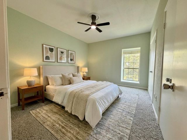 2400 N Braeswood Boulevard 318, Houston, TX 77030