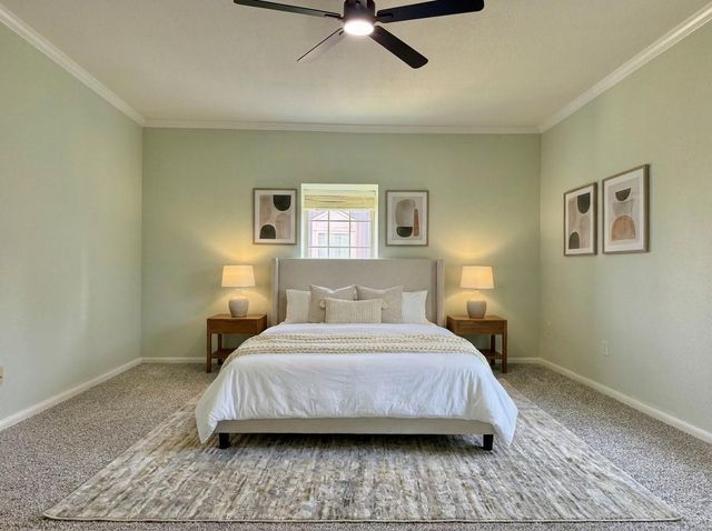 2400 N Braeswood Boulevard 318, Houston, TX 77030
