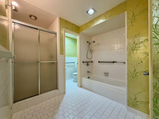 2400 N Braeswood Boulevard 318, Houston, TX 77030