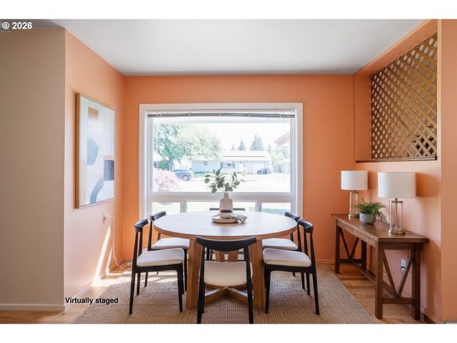 2840 FERRY St, Eugene, OR 97405