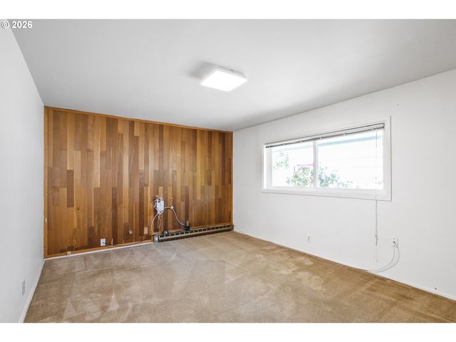 2840 FERRY St, Eugene, OR 97405