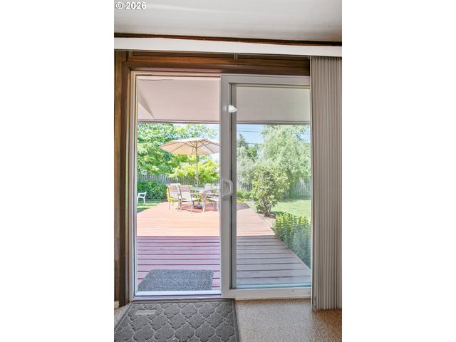 2840 FERRY St, Eugene, OR 97405