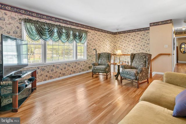 7616 EARNSHAW DR, Brandywine, MD 20613