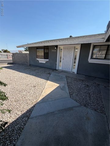2820 South Sandhill Road A, Las Vegas, NV 89121