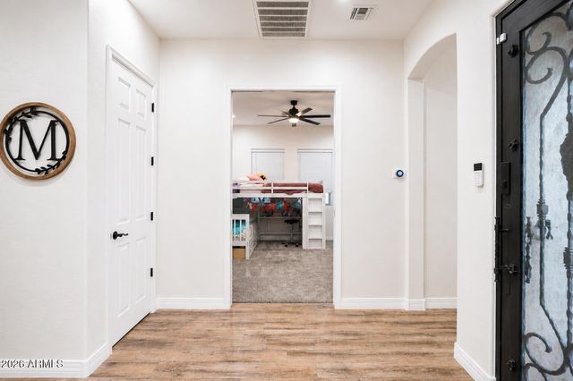 7662 W ARTEMISA Avenue, Peoria, AZ 85383