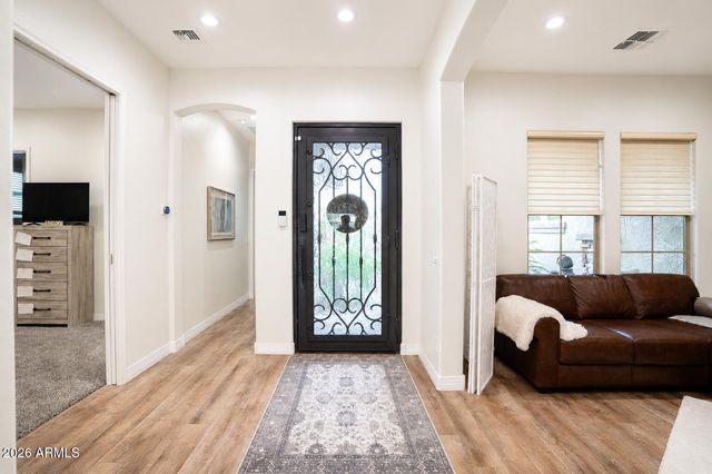 7662 W ARTEMISA Avenue, Peoria, AZ 85383