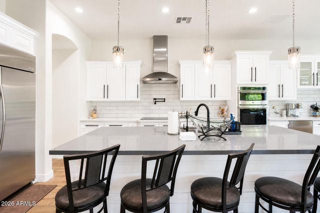 7662 W ARTEMISA Avenue, Peoria, AZ 85383