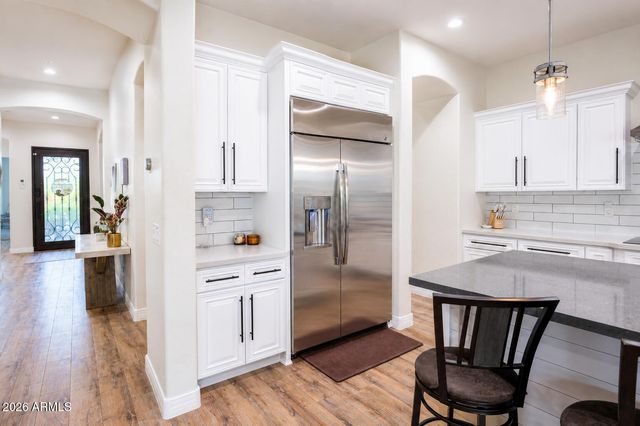 7662 W ARTEMISA Avenue, Peoria, AZ 85383