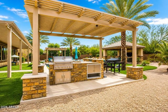 7662 W ARTEMISA Avenue, Peoria, AZ 85383