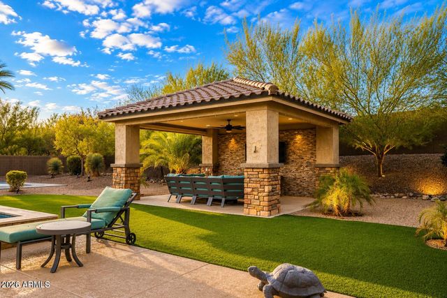 7662 W ARTEMISA Avenue, Peoria, AZ 85383