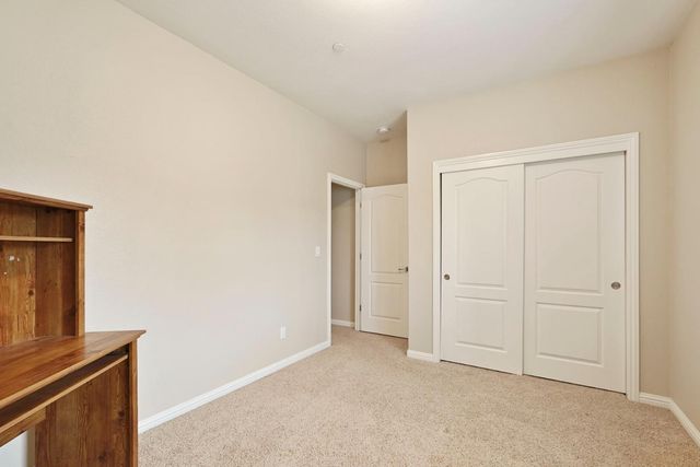 954 Stampede Trl, Galt, CA 95632