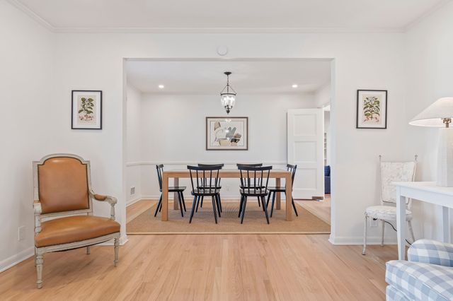 1209 Tyne Blvd, Nashville, TN 37215