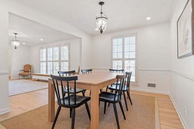 1209 Tyne Blvd, Nashville, TN 37215