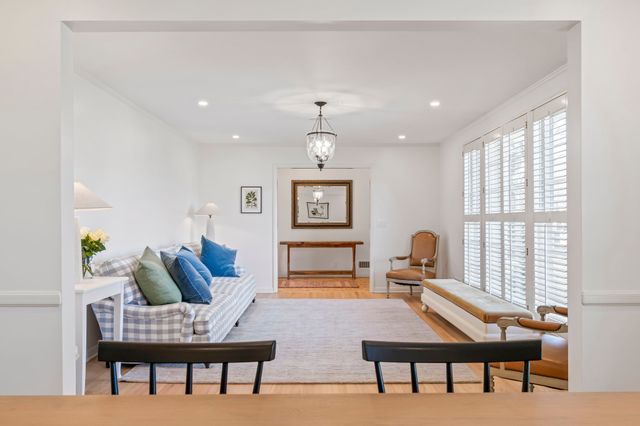 1209 Tyne Blvd, Nashville, TN 37215