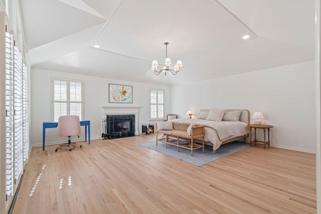 1209 Tyne Blvd, Nashville, TN 37215