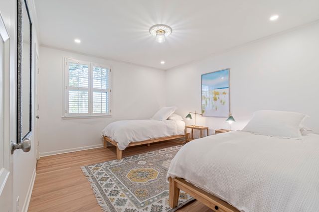 1209 Tyne Blvd, Nashville, TN 37215