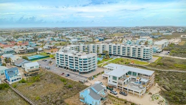 800 Sandcastle Dr 238, Port Aransas, TX 78373