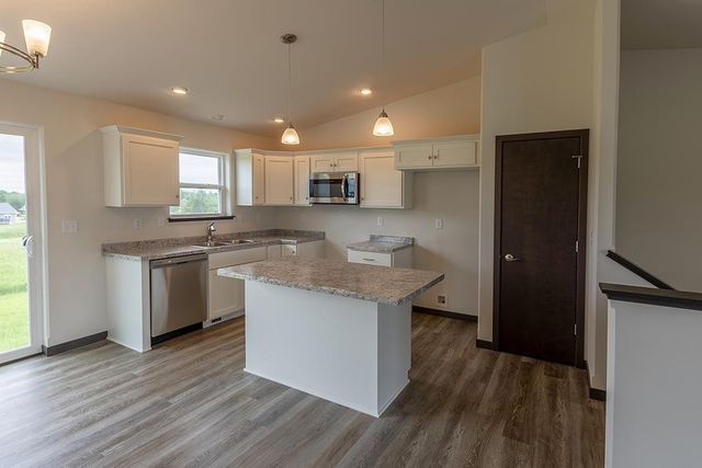 775 MORNING STAR LANE, Plover, WI 54467