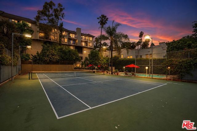 1942 Grace Avenue 217, Los Angeles, CA 90068