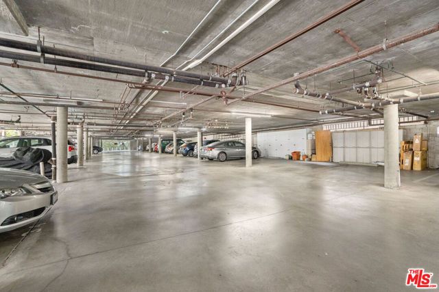1942 Grace Avenue 217, Los Angeles, CA 90068