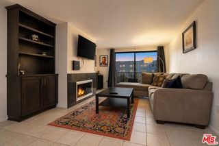 1942 Grace Avenue 217, Los Angeles, CA 90068
