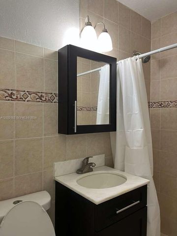 3251 NW 177th Ter, Miami Gardens, FL 33056