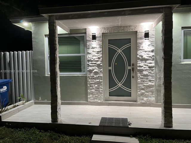 3251 NW 177th Ter, Miami Gardens, FL 33056