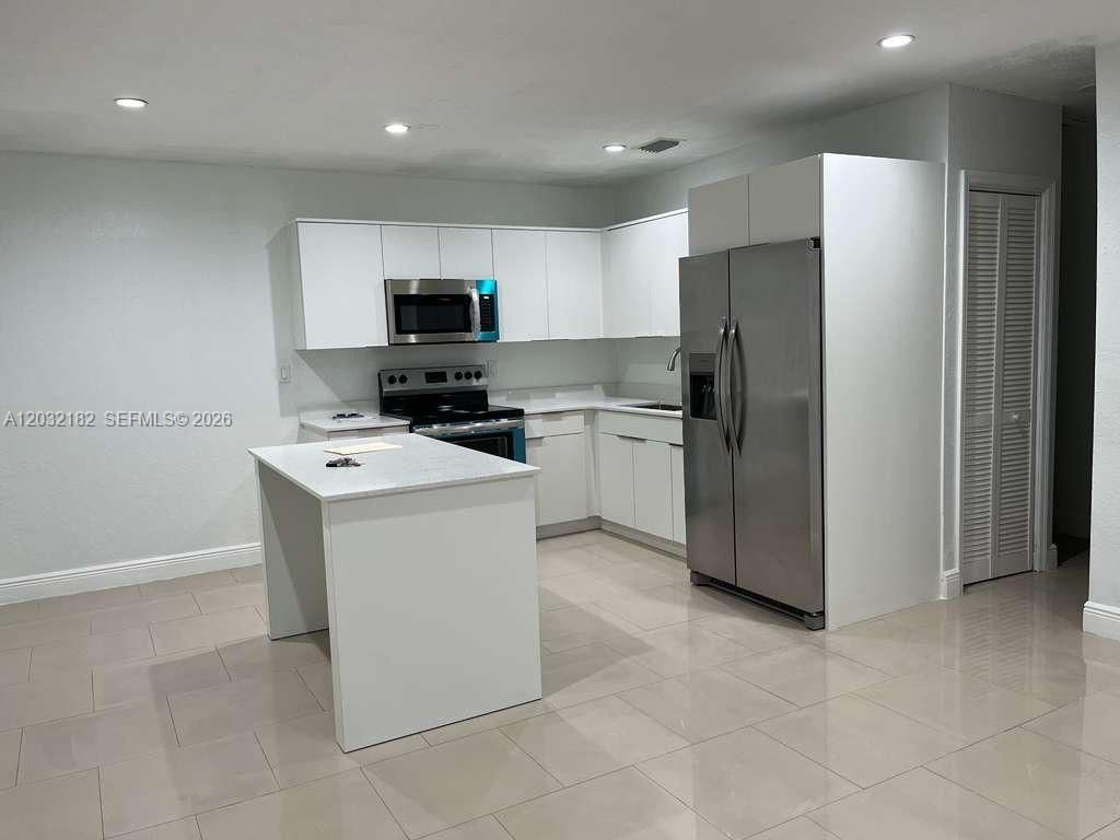3251 NW 177th Ter, Miami Gardens, FL 33056