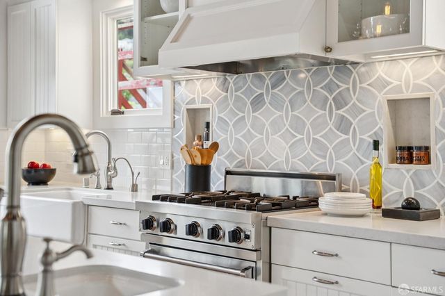 311 Valley Street, San Francisco, CA 94131
