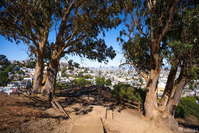 311 Valley Street, San Francisco, CA 94131