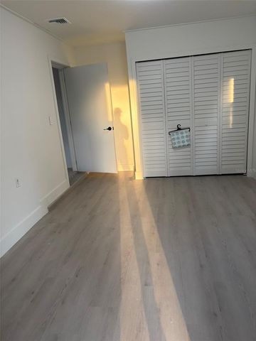 14883 SW 35TH CIRCLE, Ocala, FL 34473