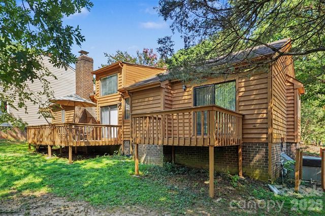 9013 St Croix Lane, Charlotte, NC 28277