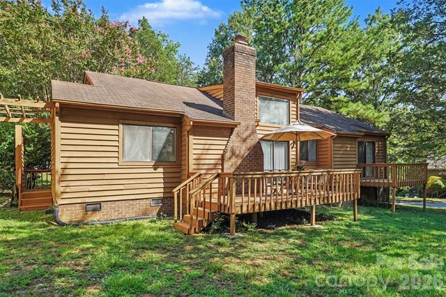 9013 St Croix Lane, Charlotte, NC 28277