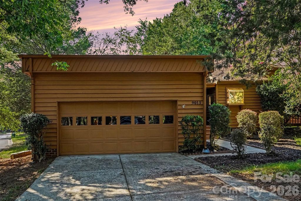 9013 St Croix Lane, Charlotte, NC 28277