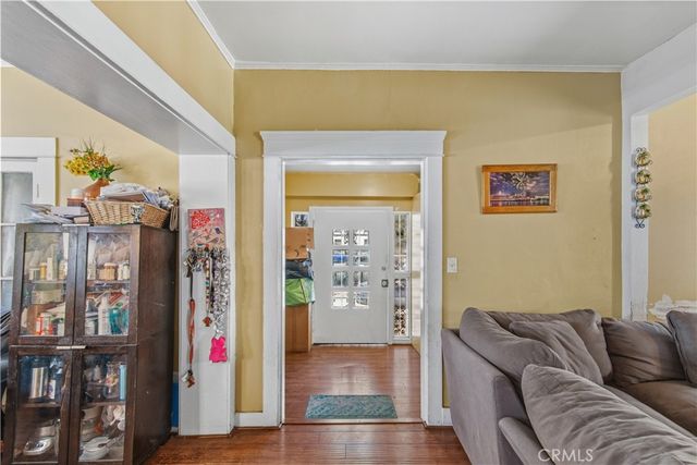 1244 W Martin Luther King Jr, Los Angeles, CA 90037
